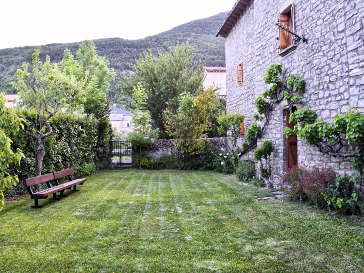 Cirjuana, Casa En El Centro Con Agradable Jardin Y Barbacoa By Pirineos 360 Villa Biescas  Buitenkant foto