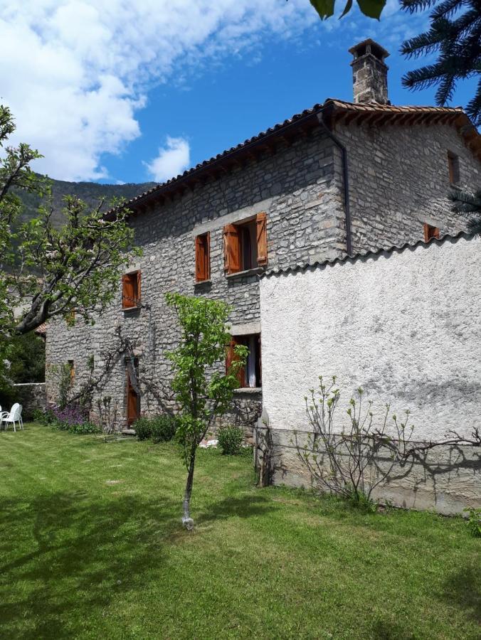 Cirjuana, Casa En El Centro Con Agradable Jardin Y Barbacoa By Pirineos 360 Villa Biescas  Buitenkant foto