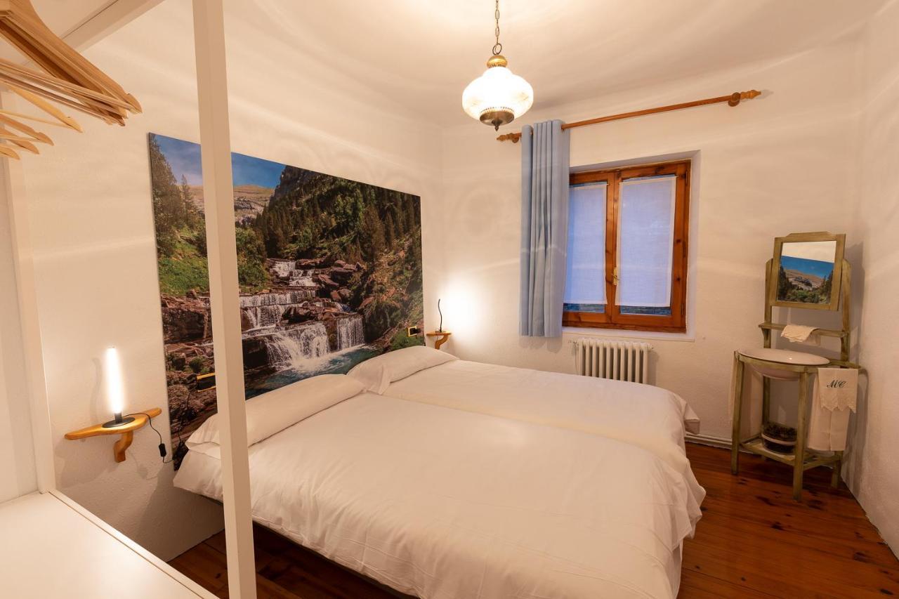 Cirjuana, Casa En El Centro Con Agradable Jardin Y Barbacoa By Pirineos 360 Villa Biescas  Buitenkant foto