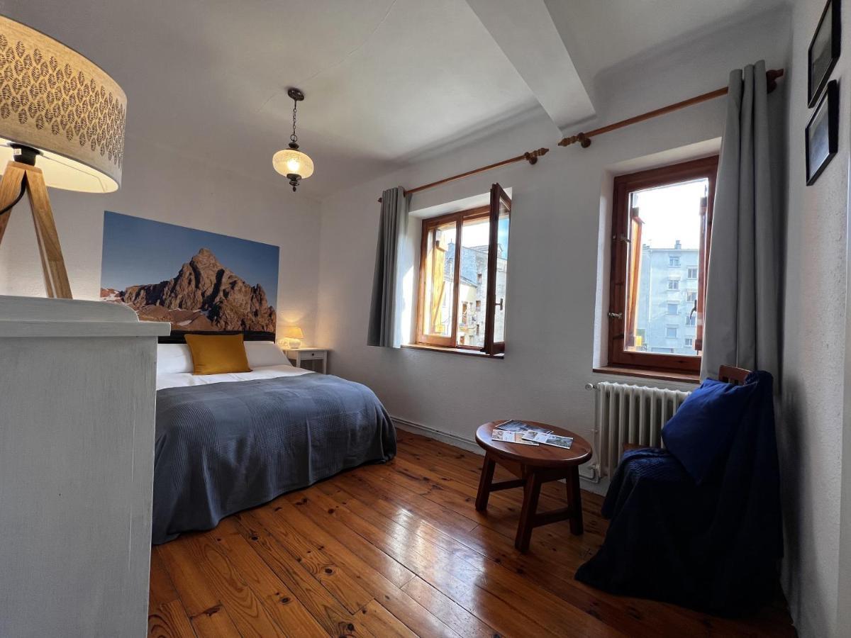 Cirjuana, Casa En El Centro Con Agradable Jardin Y Barbacoa By Pirineos 360 Villa Biescas  Buitenkant foto