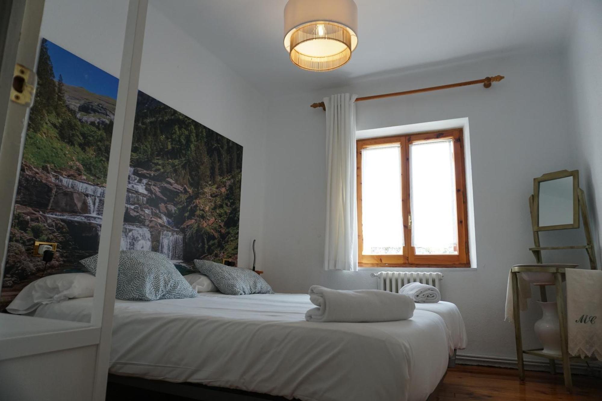 Cirjuana, Casa En El Centro Con Agradable Jardin Y Barbacoa By Pirineos 360 Villa Biescas  Buitenkant foto